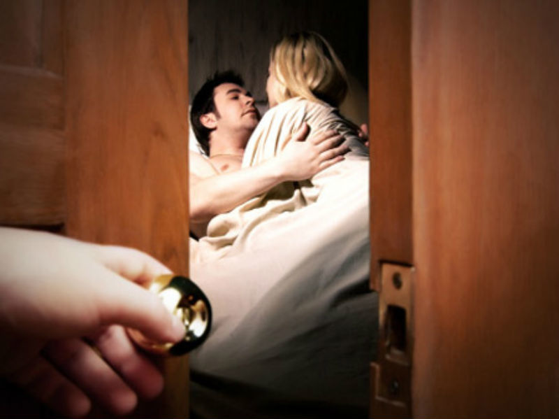 Chị Lan xa chồng, nứng l*n ngoại tình với em chồng
